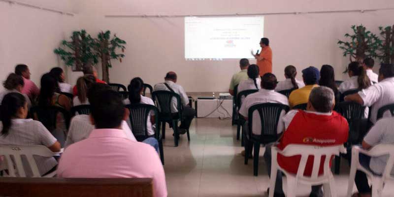 Los funcionarios encargados de nuevas tecnologías de la información en todos los municipios serán capacitados en temas GEL