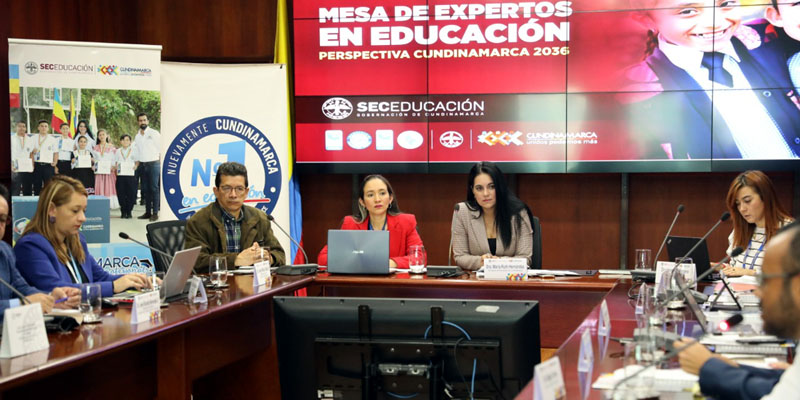 Cundinamarca discute modelo de educación para la generación 2036










