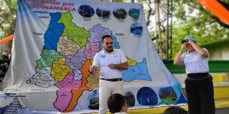 Festival ambiental itinerante reunió a más de 350 personas en Puerto Salgar


