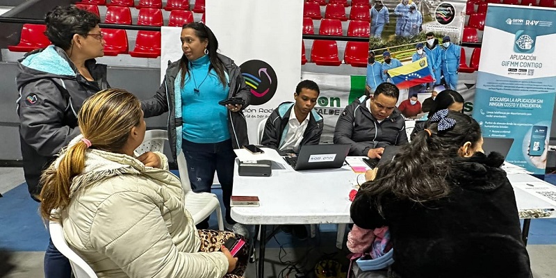Cundinamarca brindó oferta interinstitucional de servicios para población migrante en Zipaquirá y Girardot
