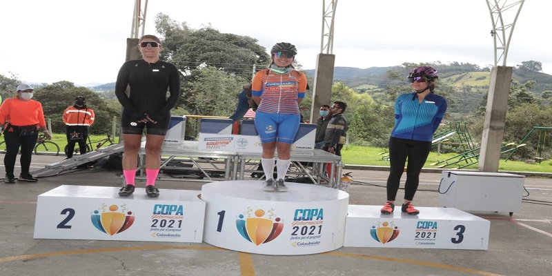 Competencia de ciclismo de la Copa Gobernación 2021 se tomó las vías de Subachoque






