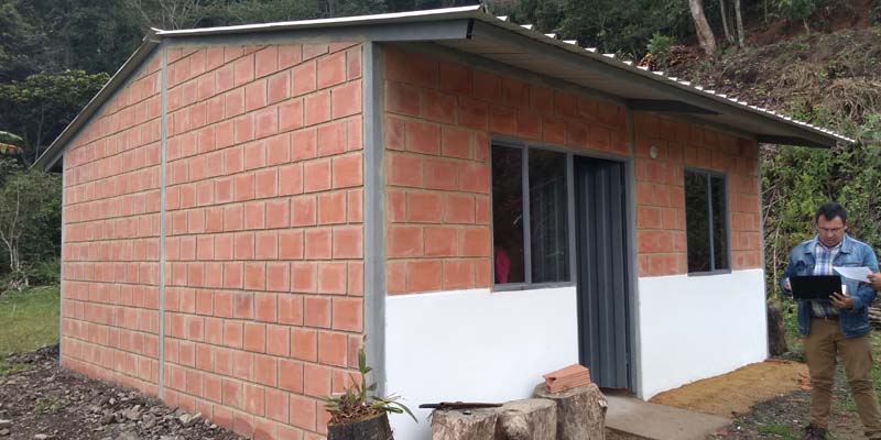 Cerca de $1.553 millones para vivienda en Caparrapí



























