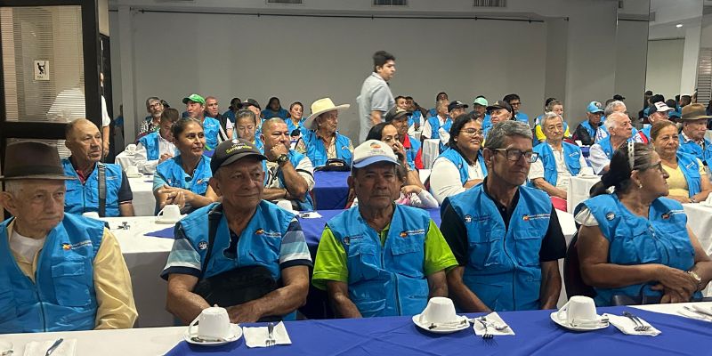 Lotería de Cundinamarca premió a los mejores vendedores en Bucaramanga  
