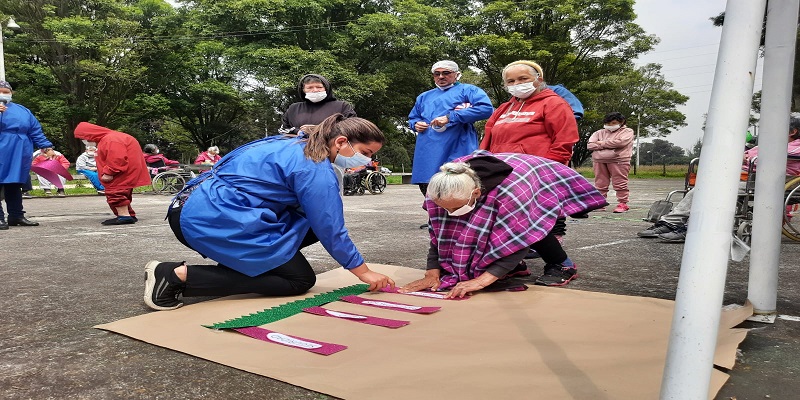 Centro femenino JJ Vargas promociona los pilares del envejecimiento  a través de actividades lúdicas y recreativas



