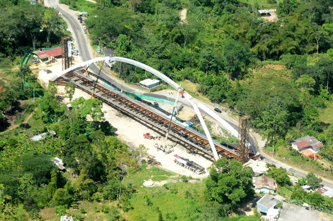 Viaducto arco del Bicentenario