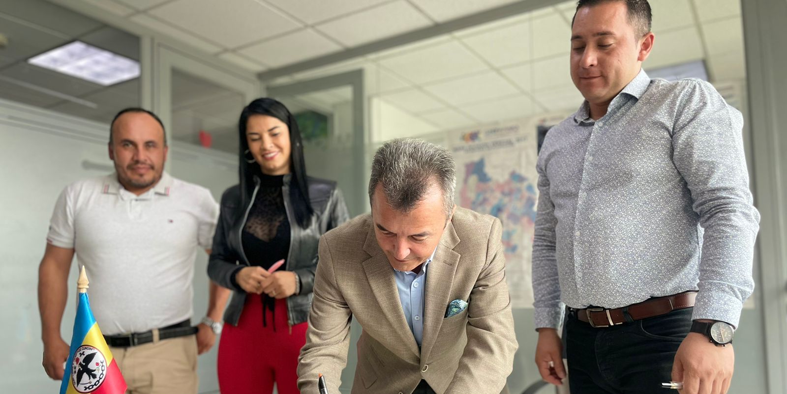 Con una inversión de $375 millones se impulsará el sector caficultor de Cundinamarca


