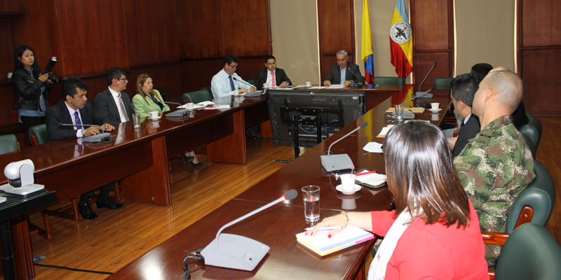 Cundinamarca coordina que el plebiscito por la paz y la consulta de partidos se realicen con transparencia y normalidad





