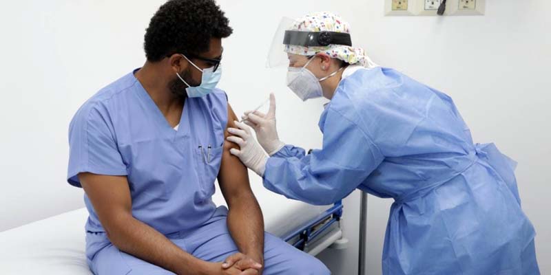 Comenzó en firme la vacunación contra el Covid 19 superando las 1000 dosis aplicadas hoy 