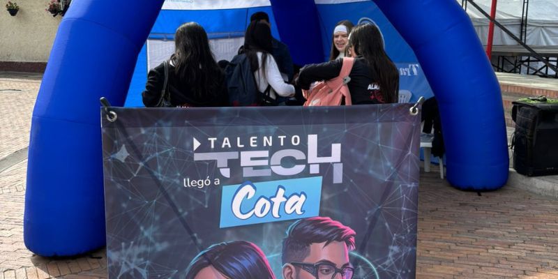 Registratón del programa gratuito Talento Tech en Cota convocó a más de 200 personas

