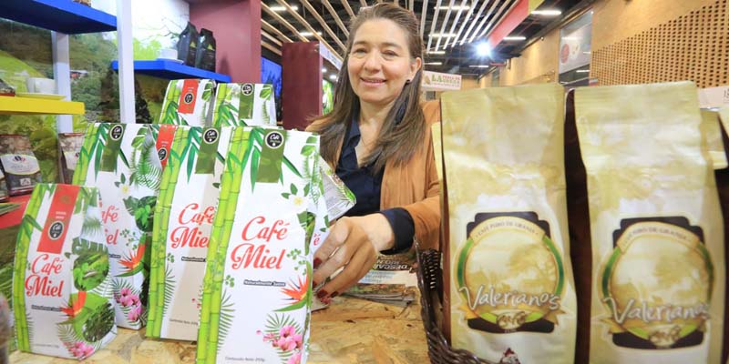 Café cundinamarqués se muestra en feria de cafés especiales









 









