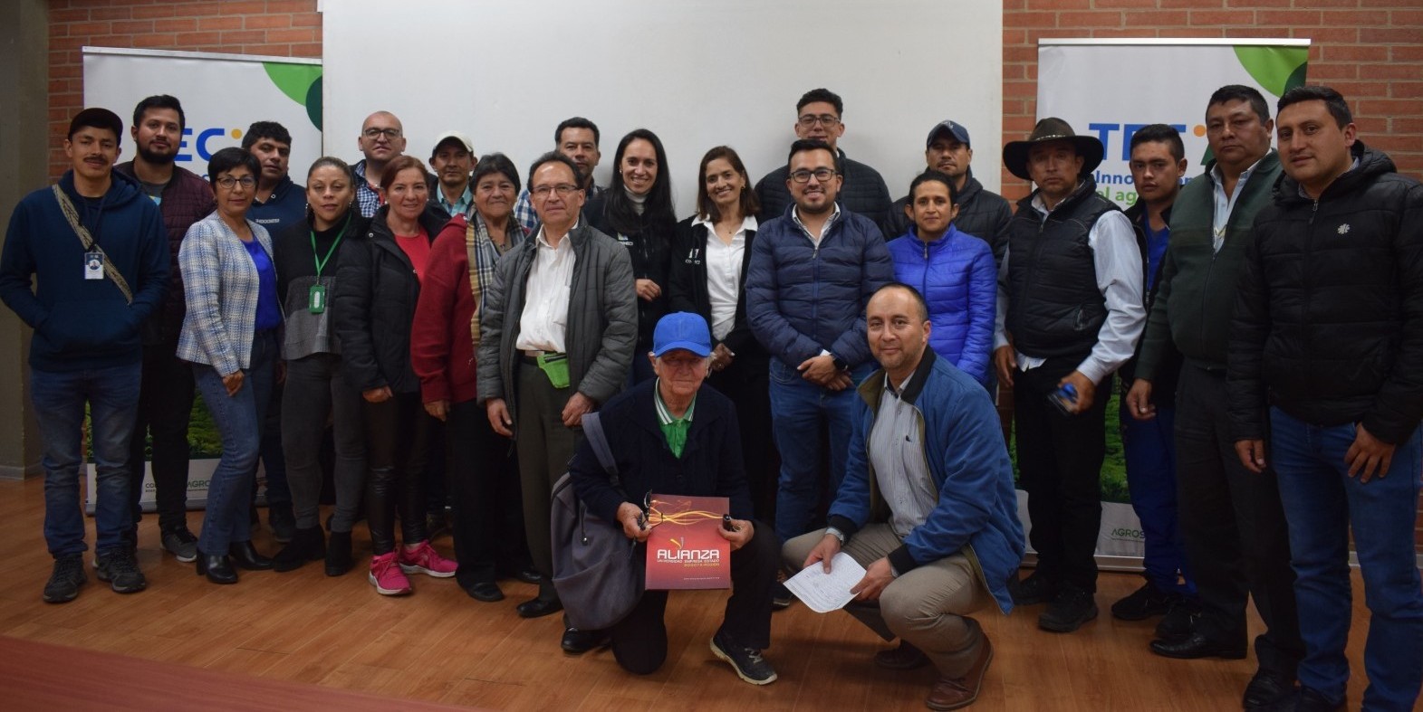 Productores de Cundinamarca acogieron el modelo de
transferencia tecnológica TEC.A, que impulsará la competitividad del agro