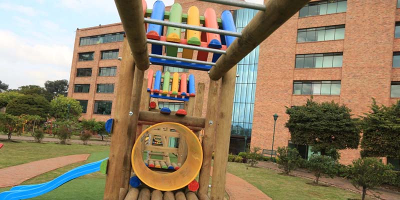 Parque infantil en la sede central de la Gobernación brinda tranquilidad a sus usuarios
