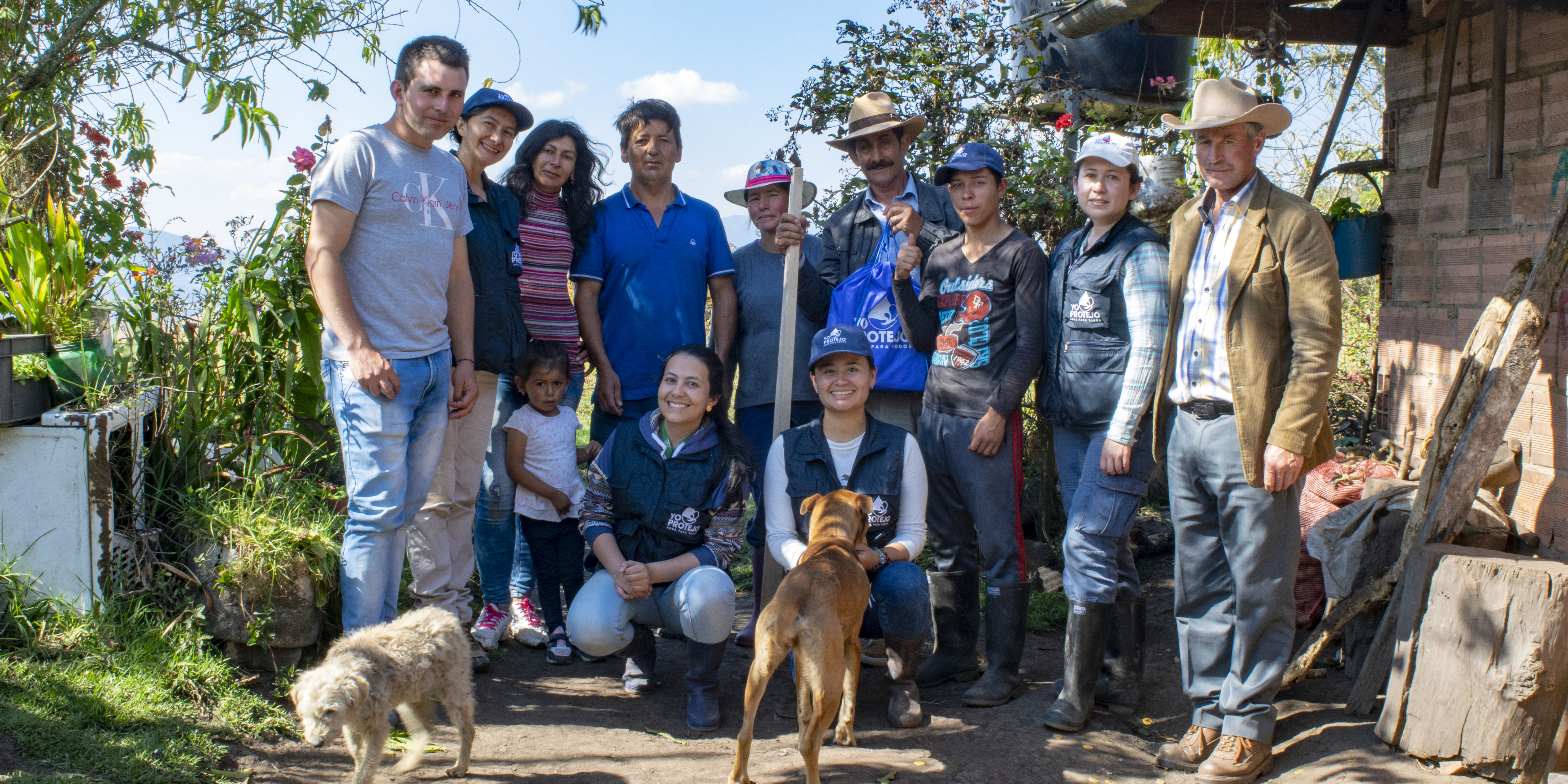 Comunidades campesinas protegen fuentes hídricas de Cundinamarca




