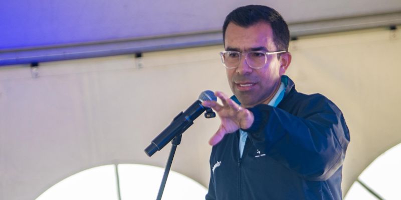 Regiotram ya tiene garantizado el suministro eléctrico que moverá más de 43 millones de pasajeros al año, anuncia el gobernador Jorge Rey