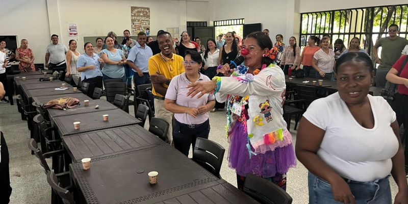 Con juego, escucha y solidaridad, Cundinamarca acompaña a sus maestros tras el sismo