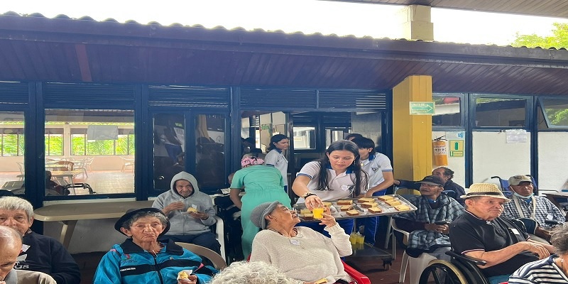 Beneficencia de Cundinamarca promueve la comunicación y el respeto entre jóvenes y adultos mayores
