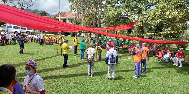 Mes del adulto mayor en el Centro del anciano Belmira de la Beneficencia de Cundinamarca






