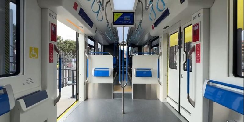 Así serán los vagones del RegioTram de Occidente

 
