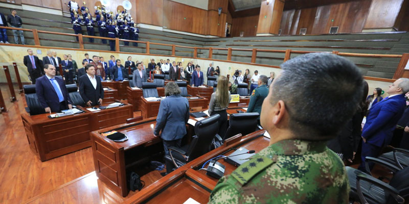 Asamblea entregó Orden al Mérito Policarpa Salavarrieta a dos hijos ilustres de Cundinamarca




