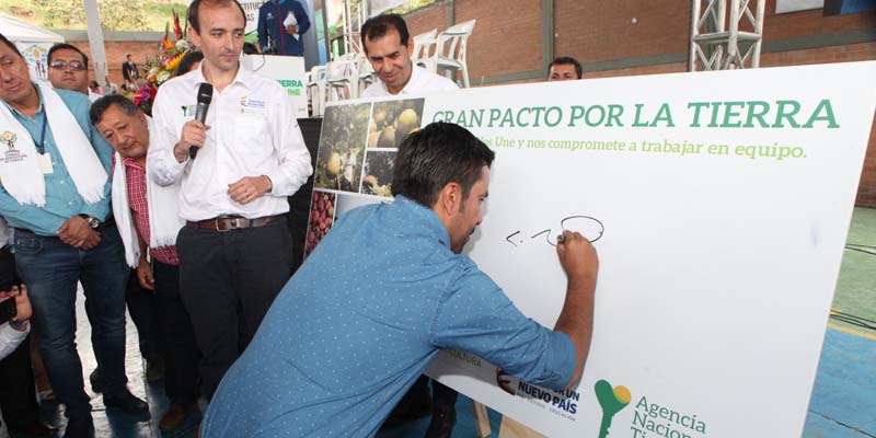 Cundinamarca firmó pacto por la tierra en Fusagasugá
