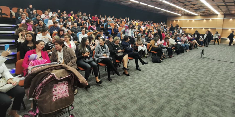Visión cundinamarquesa con huella de mujer



