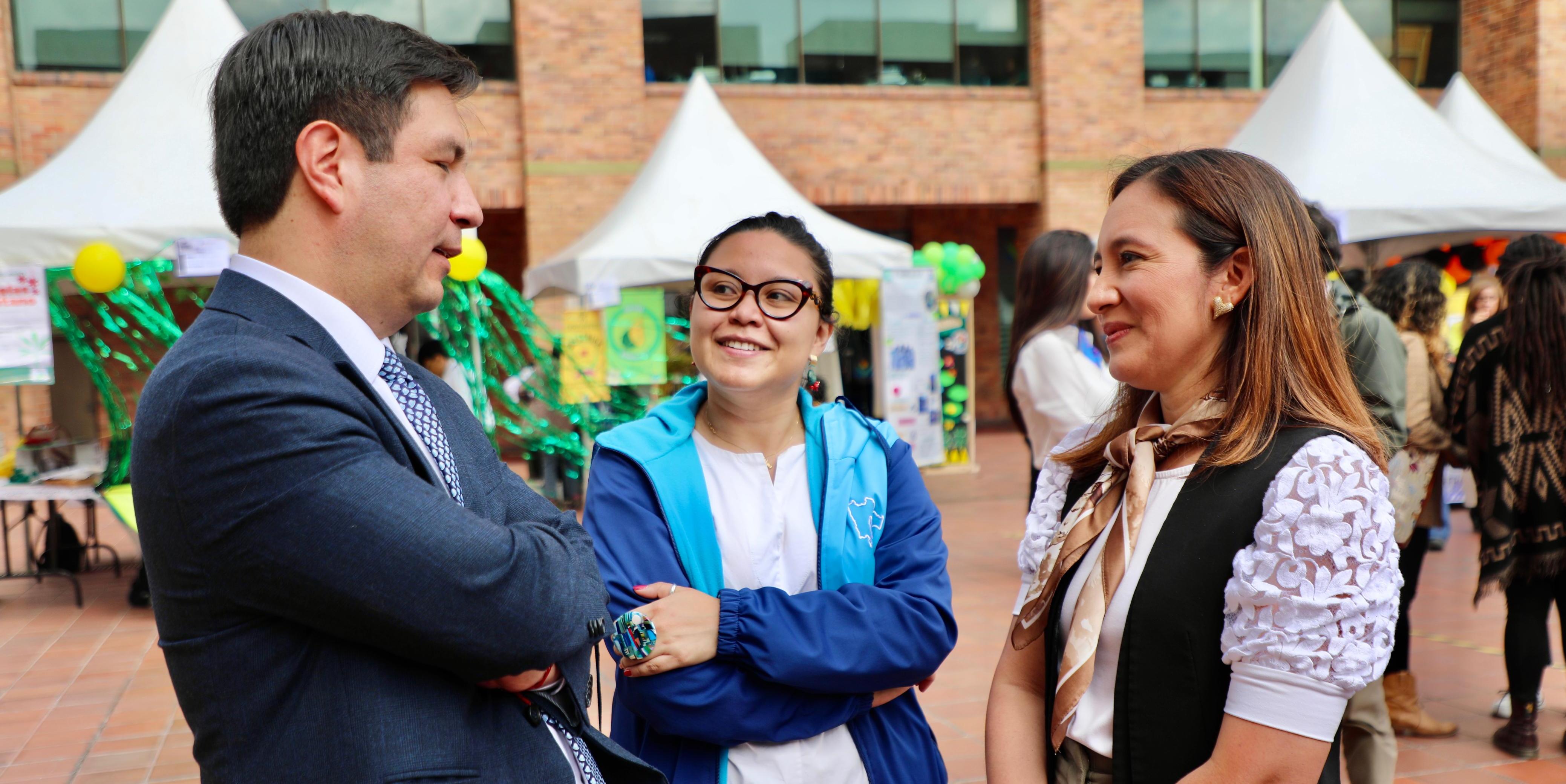Jóvenes cundinamarqueses demuestran su potencial en la ‘Primera Feria de Educación Superior: caminando, educando, y emprendiendo’