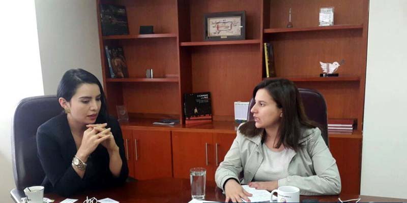 Gobierno Nacional conoce proyecto departamental Iluminando Vidas












