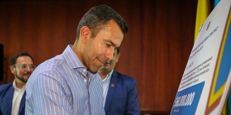 Cundinamarca firma ocho convenios por más de $1.000 millones para proteger áreas hídricas estratégicas