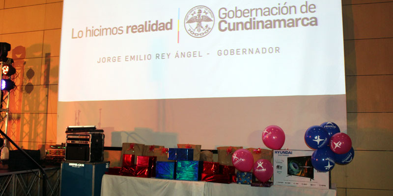 Cundinamarca celebró el Día del Administrativo en el sector educativo










