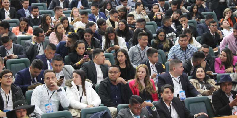 Cundinamarca acogió a líderes de la Red Mundial de Jóvenes Políticos del país








