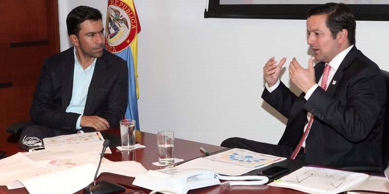 Gobiernos Nacional y Departamental suman esfuerzos por hacer de Cundinamarca una Revolución Digital




