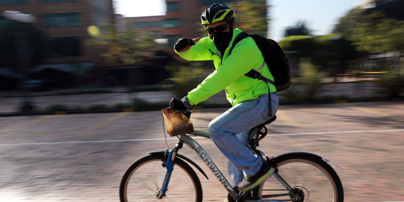 Bicicleta no solamente para el Día sin carro