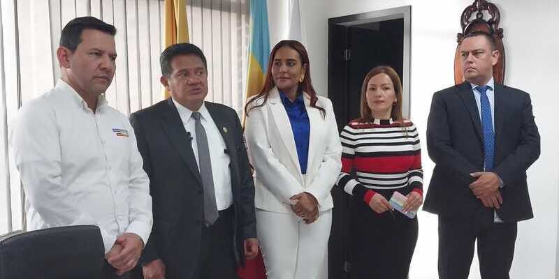 Secretaría de Gobierno entregó computadores para apoyar procesos electorales