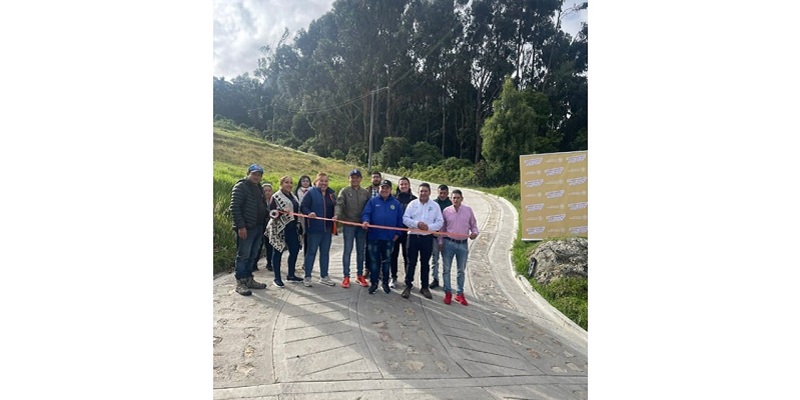 Cerca de $40.000 millones en obras para habitantes de 12 municipios
