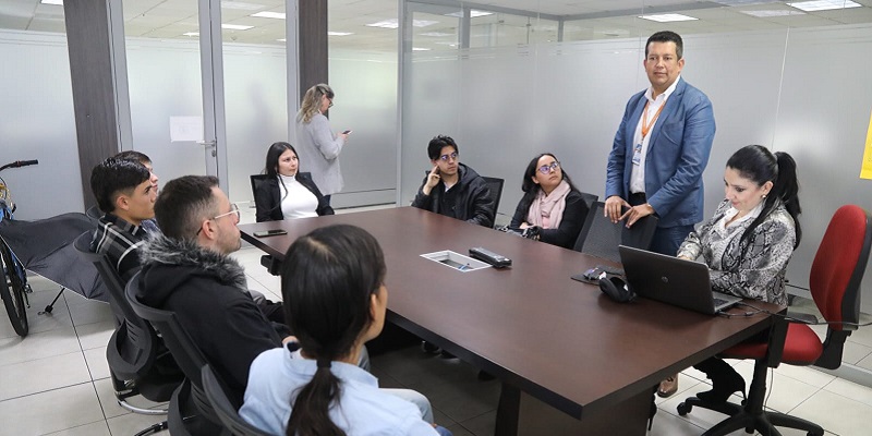 Bienvenidos a Cundinamarca pasantes del programa Estado Joven 2023-2