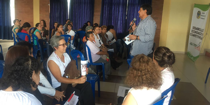 Asociatividad y emprendimientos solidarios en Fusagasugá
































