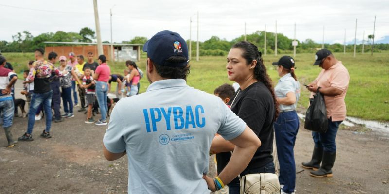 Con más de 80 animales atendidos y entrega de ayuda a niños y niñas, avanza la jornada de atención en Paratebueno y Medina