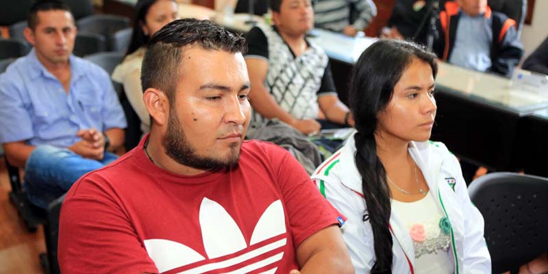 Avanza estrategia para lograr proyectos de gran impacto en las regiones
























































