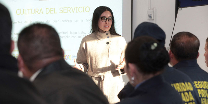 Secretaría General promueve calidad en atención al ciudadano











































