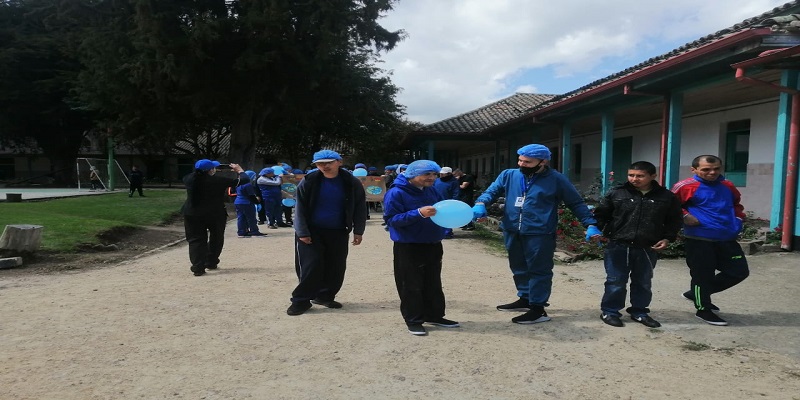 Centro masculino especial La Colonia conmemoró Día mundial de la toma de conciencia sobre el autismo


