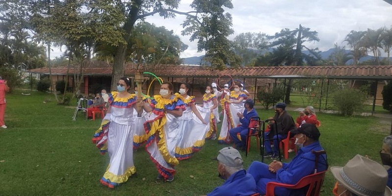 En agosto, Centro bienestar del anciano Belmira rinde homenaje a sus adultos mayores


















