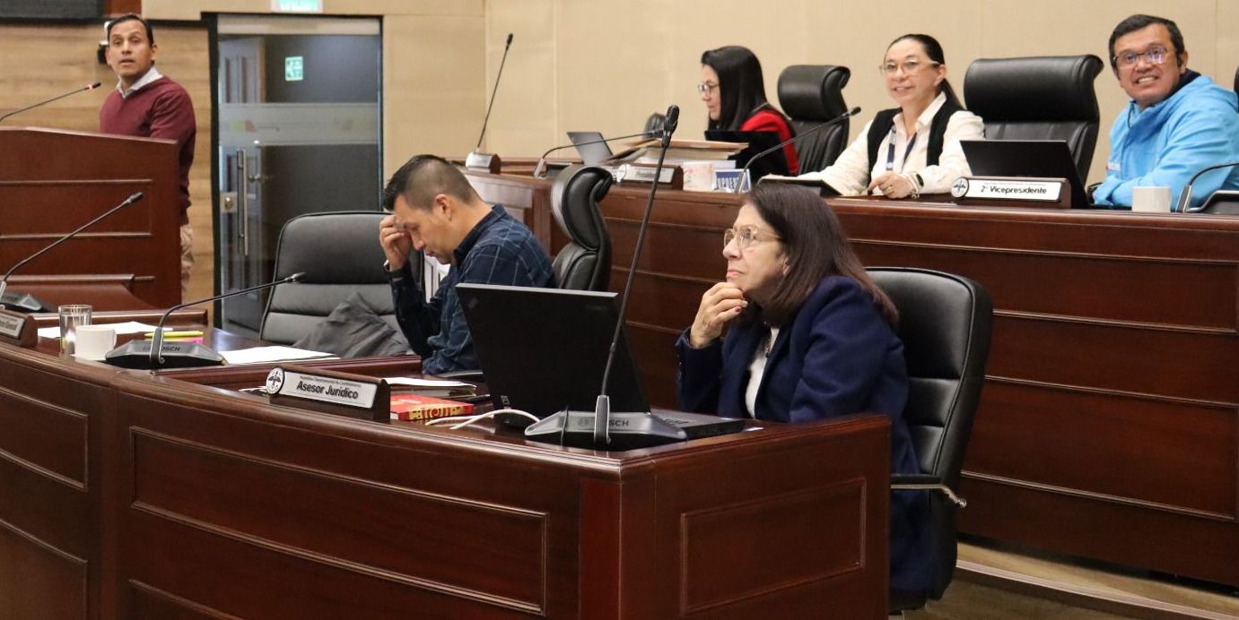 Asamblea de Cundinamarca debate sobre 5.8 billones de asignación para el presupuesto de 2025
