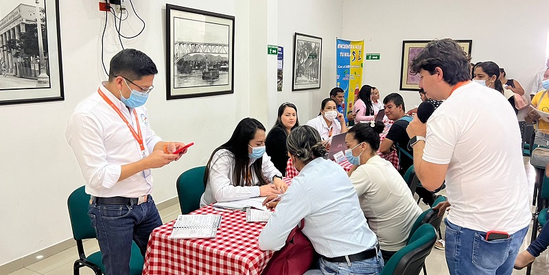 Gran éxito en la Feria de Empleo de Soacha