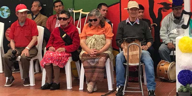 Más de 100 adultos mayores mostraron sus talentos artísticos en Fusagasugá 


































