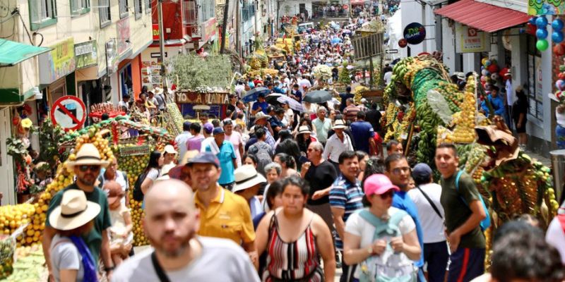 Anolaima vibró con el XXVIII Festival del Corpus Christi y de las Frutas, una celebración de fe, arte campesino y riqueza agrícola

