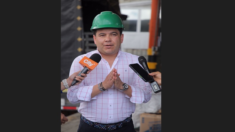 Se destruyen más de 30 toneladas de licores adulterados y de contrabando



