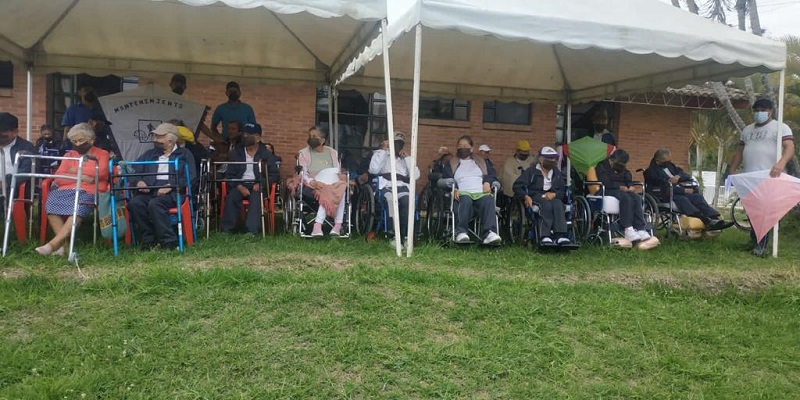 Festival de cometas en celebración del mes del adulto mayor










