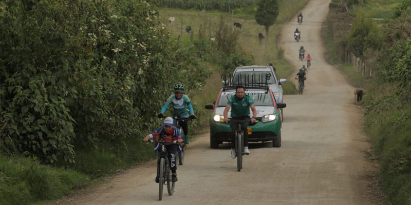 Gobernadores de Cundinamarca y Boyacá y Alcaldía de Bogotá suscribieron Pacto regional para protección de ciclistas
