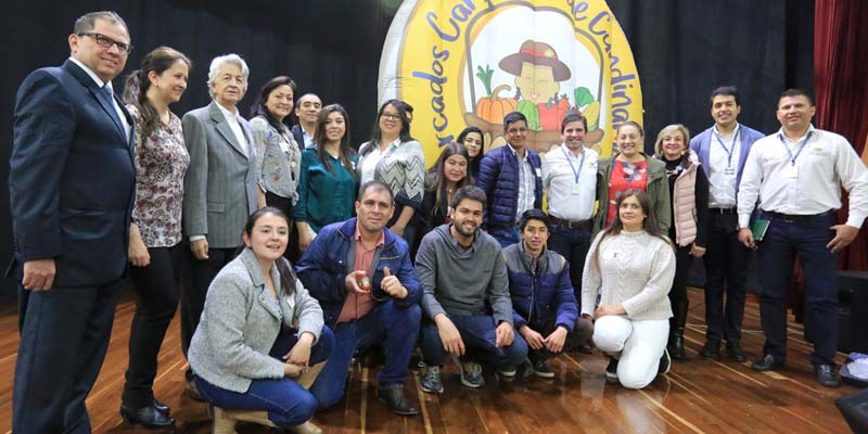 Productores cundinamarqueses obtendrán licencia del Invima











 









