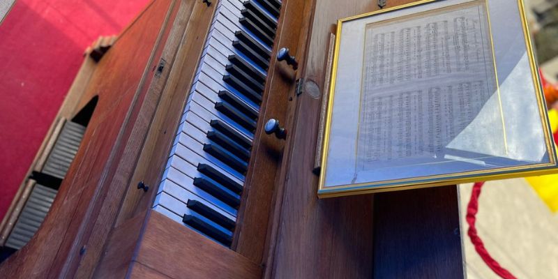 El armonio donde se interpretó por primera vez el Himno Nacional es declarado Bien de Interés Cultural
